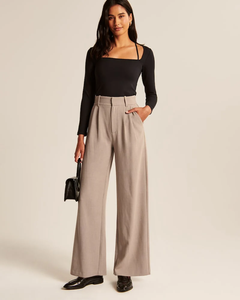 Elegante Wide-Leg Broek in Beige – Minimalistische Stijl voor Elke Gelegenheid - Afbeelding 3
